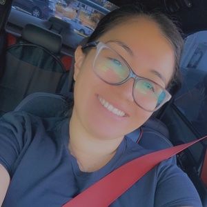 Meet your Posher, Jenni